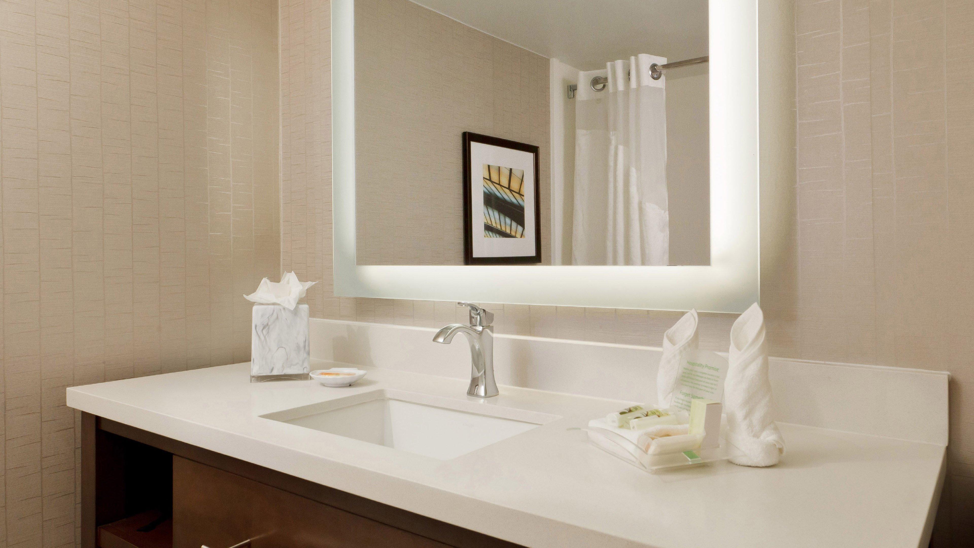 Holiday Inn San Antonio-Riverwalk By Ihg Exterior photo