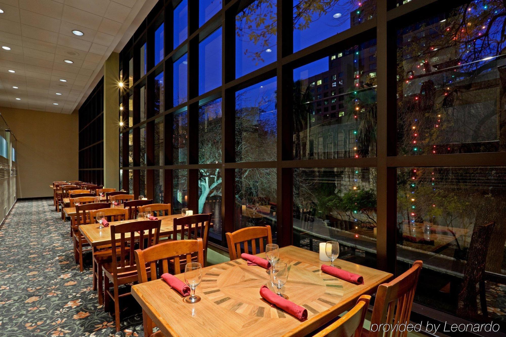 Holiday Inn San Antonio-Riverwalk By Ihg Exterior photo